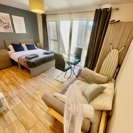 Cambridge City Centre Immaculate Studio Sleeps 2 - Central Location Paradise Street Dış mekan fotoğraf