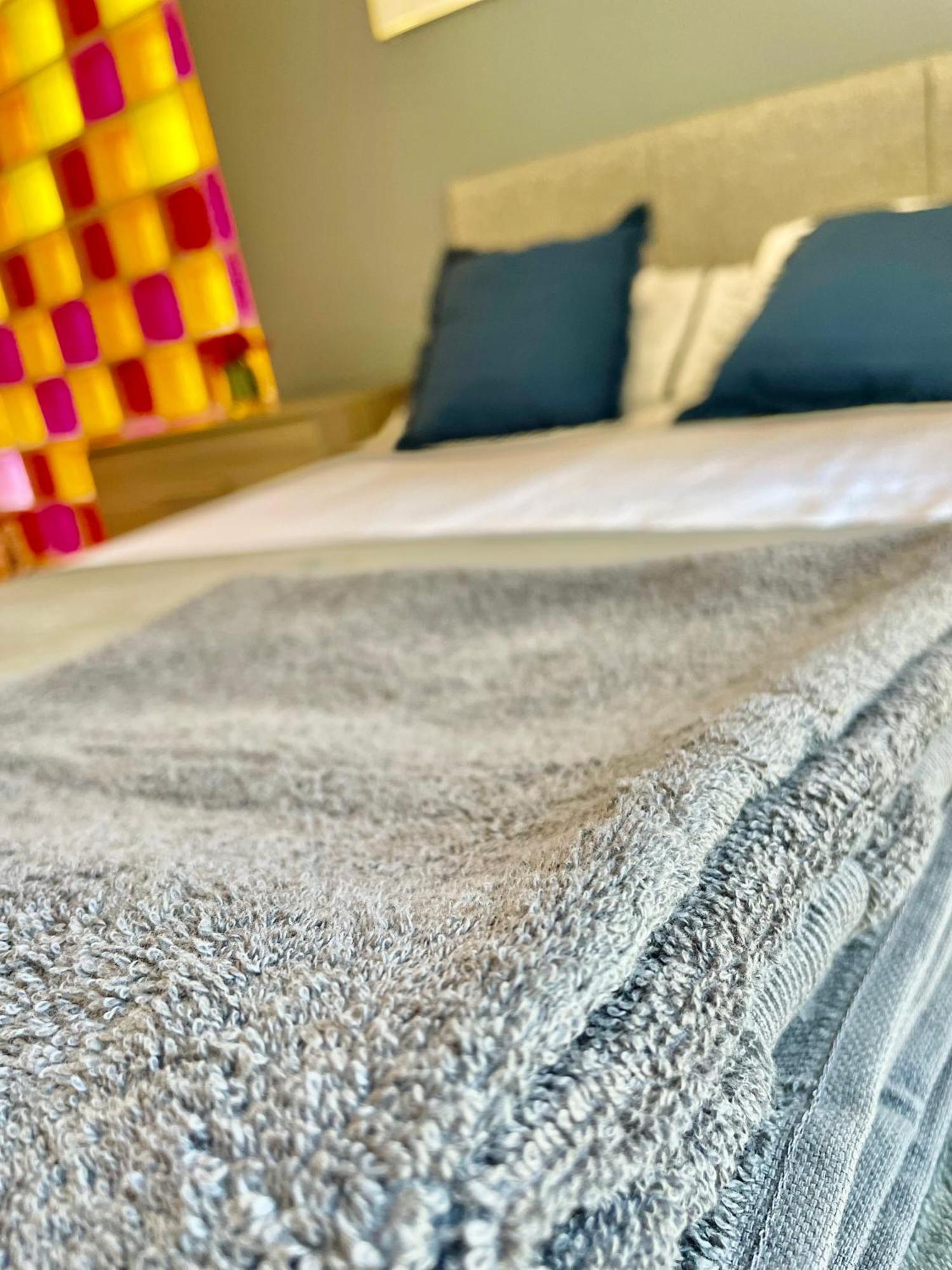 Cambridge City Centre Immaculate Studio Sleeps 2 - Central Location Paradise Street Dış mekan fotoğraf