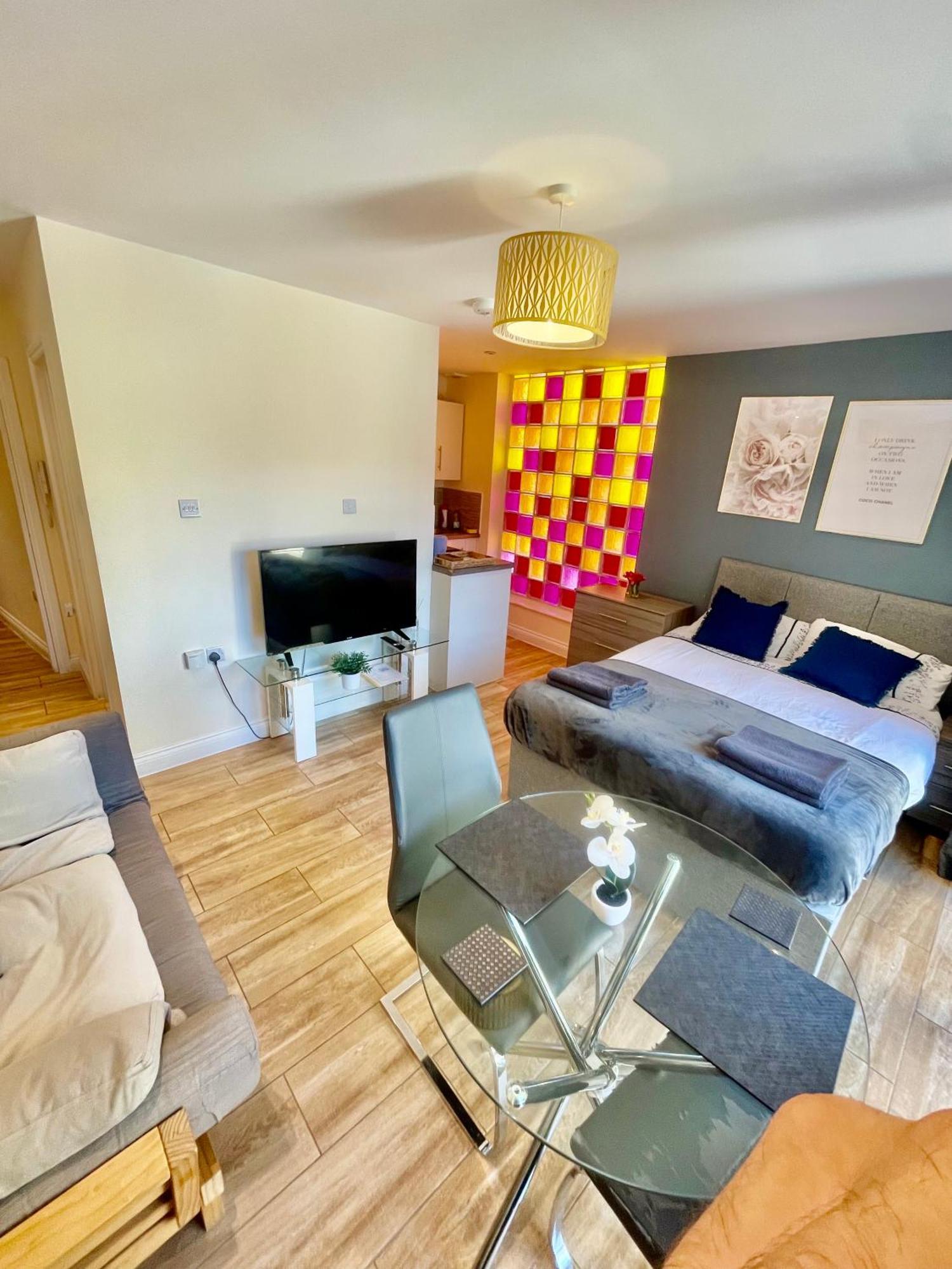 Cambridge City Centre Immaculate Studio Sleeps 2 - Central Location Paradise Street Dış mekan fotoğraf
